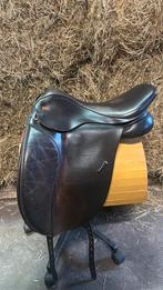 Dressuurzadel Kent & Master 17,5 inch bruin, Ophalen, Gebruikt, Dressuur