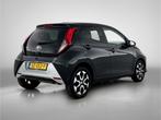 Toyota Aygo 1.0 VVT-i x-first | 15'' LM velgen | Camera | Ai, Voorwielaandrijving, 12 maanden, Stof, Gebruikt