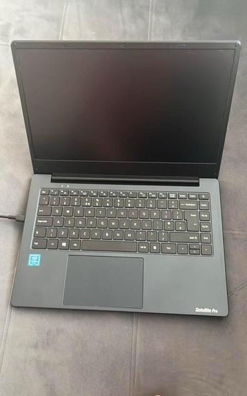 Windows laptop beschikbaar voor biedingen