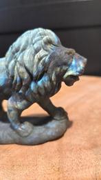 Zeldzame labradoriet carving leeuw, Verzamelen, Mineralen en Fossielen, Ophalen of Verzenden