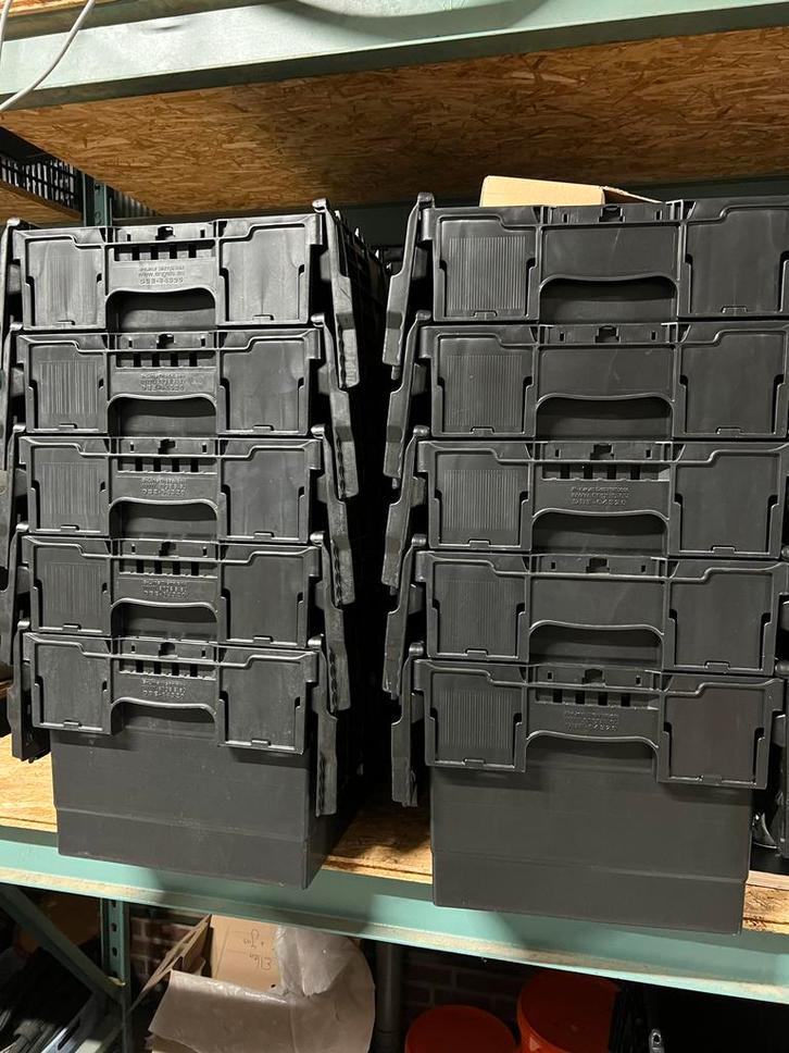 Distributiebakken - 1x Gebruikt - 200 stuks- prijs p/s, Zakelijke goederen, Kantoor en Winkelinrichting | Magazijn, Stelling en Opslag
