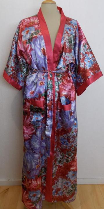 Mooie fleurige print duster/badjas! XL beschikbaar voor biedingen
