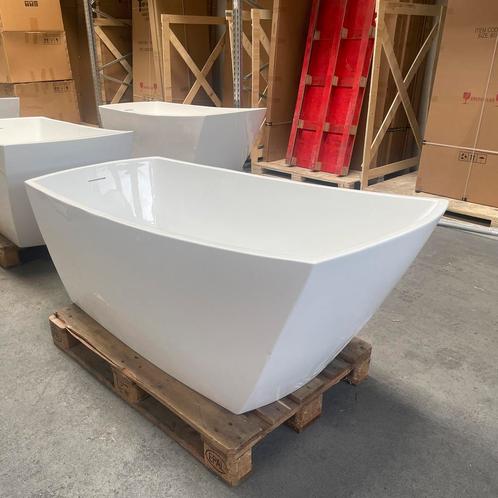 Bad met schuin oplopende rand in het wit 170x78x70 nr144, Huis en Inrichting, Woonaccessoires | Overige, Nieuw, Ophalen of Verzenden