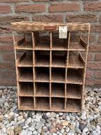 Rivièra Maison Rustic Rattan Wine & Love Wine Rack, Huis en Inrichting, Woonaccessoires | Wijnrekken, Overige materialen, 50 tot 75 cm