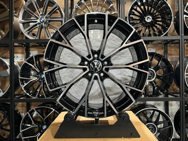 19'' Volkswagen WARMENAU R LOOK 5X112 Golf 6 7 8 CADDY TROC, Auto-onderdelen, Banden en Velgen, Velg(en), Zomerbanden, 19 inch