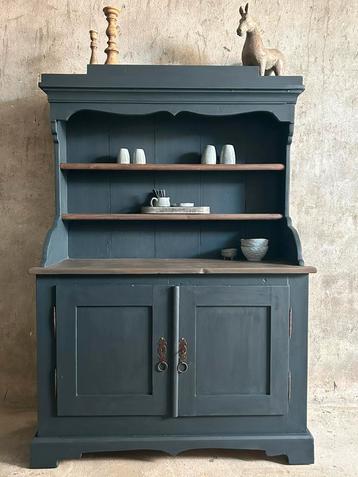 super gave vintage buffetkast beschikbaar voor biedingen