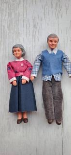Poppenhuis poppetjes opa en oma, Ophalen of Verzenden, Gebruikt, Poppenhuis