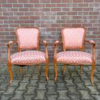 Twee Barok stoeltjes met roze bekleding, Ophalen