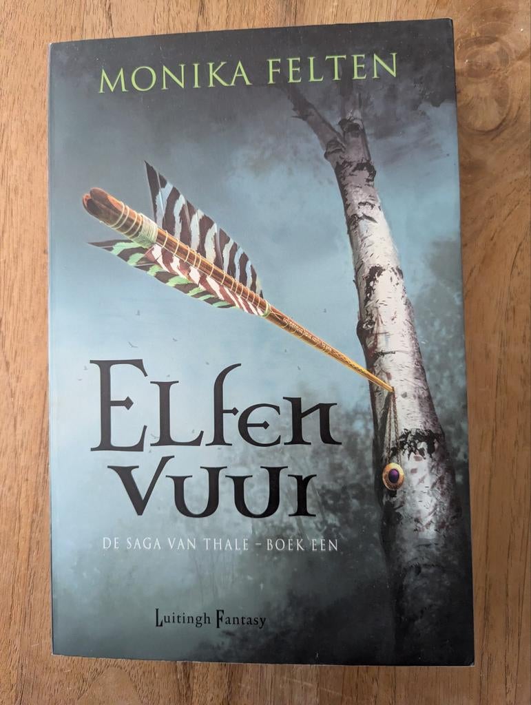 Monika Felten - Elfenvuur, Ophalen of Verzenden, Gelezen, Monika Felten