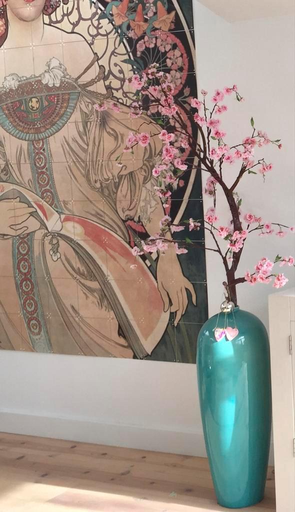 Hoge Vaas  turquoise (80cm) met Bloesemtak, Huis en Inrichting, Woonaccessoires | Vazen, Zo goed als nieuw, Overige kleuren, 75 cm of meer