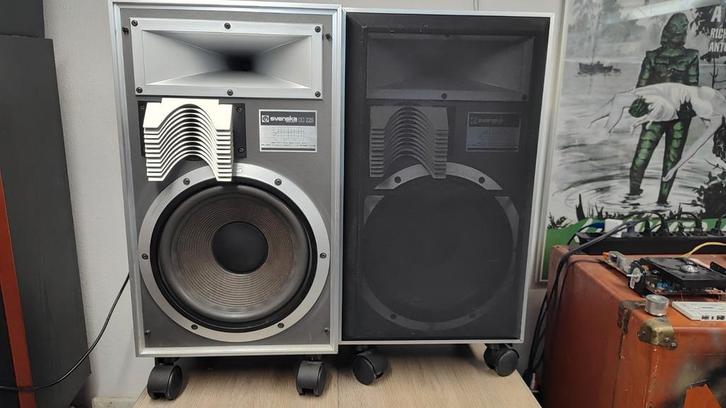 Svenska ( Jamo ) DD 225 3 way Bass Reflex speaker set, Audio, Tv en Foto, Luidsprekers, Gebruikt, Front, Rear of Stereo speakers