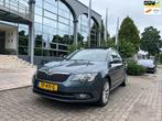 Skoda Superb Combi 2.0 TDI Elegance aut DSG ,panorama,leer, Auto's, Skoda, Euro 5, 4 cilinders, 1476 kg, Leder