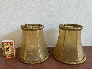 2 varkensblaas kalfsleer kitsch lampenkapjes met klip klem beschikbaar voor biedingen