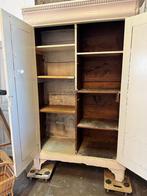 Biedermeier || meidenkast, Ophalen