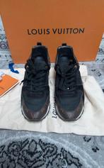 Louis Vuitton Run Away sneaker mt 35 valt als 36. Bijnanieuw, Kleding | Dames, Schoenen, Ophalen of Verzenden, Zo goed als nieuw
