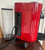 Nespresso Vertuo Plus Cherry red koffiezetapparaat, Witgoed en Apparatuur, Koffiezetapparaten, Gebruikt, Espresso apparaat, Ophalen of Verzenden