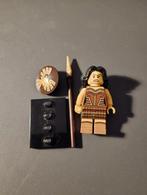 Lego minifiguur serie 10 warrior woman, Verzamelen, Speldjes, Pins en Buttons, Ophalen of Verzenden, Zo goed als nieuw