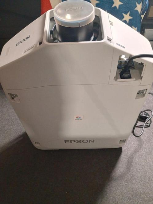 Epson EBZ 9800 pro projector met lange projectieafstand, Audio, Tv en Foto, Diaprojectors, Gebruikt, Ophalen of Verzenden