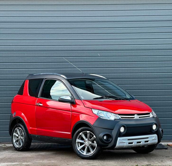 Aixam Crossover Rood brommobiel 45km | Leren Stoelen | 13dkm, Diversen, Brommobielen en Scootmobielen, Gebruikt, Ligier, 46 km of meer