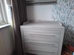Commode en bovenplank, Kinderen en Baby's, Kinderkamer | Commodes en Kasten, Ophalen, 50 tot 70 cm, Opstaande rand, 100 cm of meer