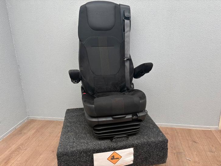 Jong gebruikte daf stoel leer suède, Auto-onderdelen, Vrachtwagen-onderdelen, DAF, Ophalen