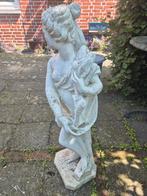 Betonnen tuinbeeld dame 90 cm hoog, Ophalen, Gebruikt, Beton, Mensenbeeld