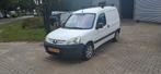 Peugeot Partner 1.9 DIESEL airco trekhaak, Auto's, Voorwielaandrijving, Stof, Zwart, 4 cilinders