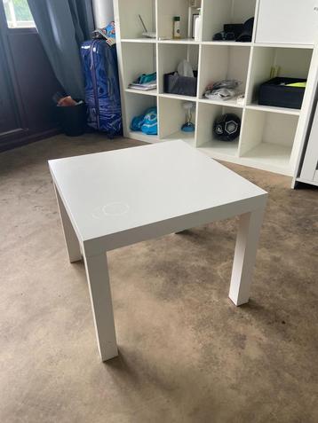 Ikea sidetable / bijzettafel (55x55cm) beschikbaar voor biedingen