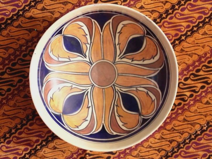 Mooie oude schaal uit Engeland van Chameleon plateel 25,3 cm, Antiek en Kunst, Antiek | Woonaccessoires, Ophalen of Verzenden