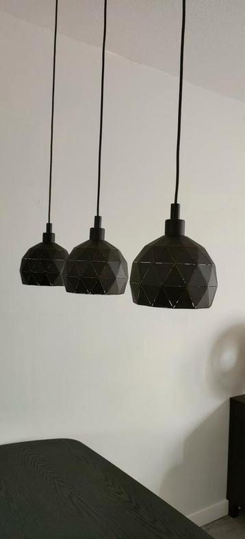 EGLO HANGLAMP ZWART beschikbaar voor biedingen