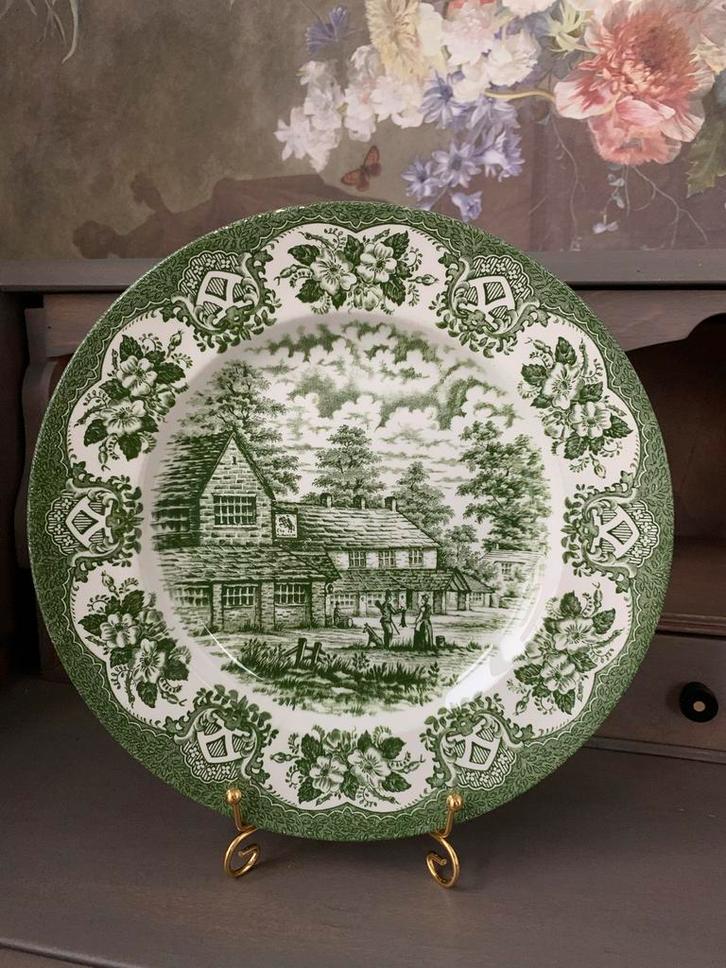 Mooi bord met herberg in goen-wit- Old Inns Serie, Antiek en Kunst, Antiek | Servies los, Ophalen of Verzenden