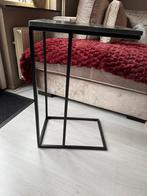 Bijzettafel / laptoptafel / sidetable tafeltje marmer ijzer, Huis en Inrichting, 50 tot 100 cm, Rond, Ophalen of Verzenden, Zo goed als nieuw