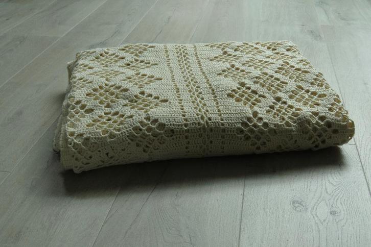 Vintage 100% Katoen Gehaakte Sprei Zware Kwaliteit, Huis en Inrichting, Woonaccessoires | Plaids en Woondekens, Gebruikt, Ophalen