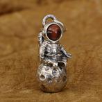 Astronaut hanger - 925 Zilver, Overige voorstellingen, Beyondthepaintingstudio@gmail.com, Nieuw, Zilver