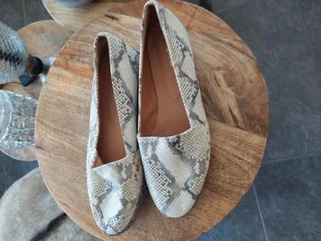 VIA VAI DAMES SCHOENEN MAAT 42.  ONGEDRAGEN! beschikbaar voor biedingen