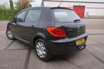 Peugeot 307 1.4-16V XS * Airco * Distributie se. v.v. *, Auto's, Peugeot, Voorwielaandrijving, Zwart, 620 kg, Zwart