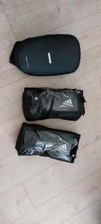 2x set ADIDAS bokshandschoenen + stootkussen, nieuwstaat!, Sport en Fitness, Boksen, Ophalen of Verzenden, Nieuw, Bokshandschoenen