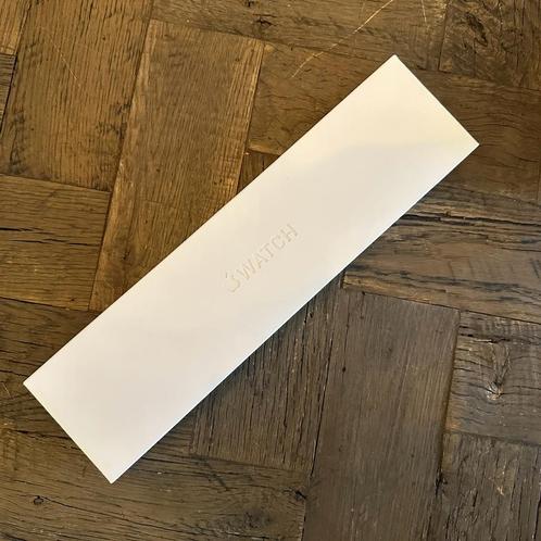 Apple Watch 8 45 MM -  nieuw - incl garantie, Sieraden, Tassen en Uiterlijk, Smartwatches, Nieuw, iOS, Zilver, Ophalen of Verzenden