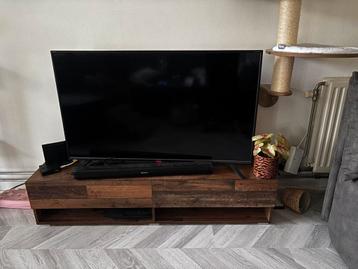 Tv kastje 140 breed beschikbaar voor biedingen