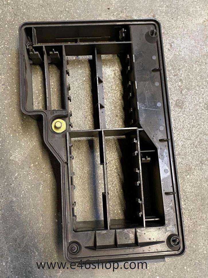 BMW E36 -  E36 Z3 ZEKERINGKAST OE 61131387590, Auto-onderdelen, Elektronica en Kabels, BMW, Nieuw, Ophalen of Verzenden