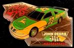 John Deere Motorsports Voiture De Course Chad Little 23 - 7P, Verzamelen, Speldjes, Pins en Buttons, Verzenden, Nieuw, Transport