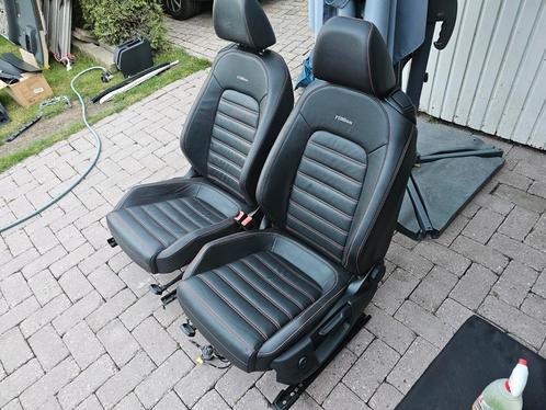 Million zwart leer met rode stiksels interieur vw scirocco, Auto-onderdelen, Interieur en Bekleding, Volkswagen, Gebruikt, Ophalen