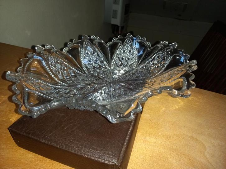 Mooi grote  glazen schaal, Antiek en Kunst, Antiek | Glas en Kristal, Ophalen of Verzenden