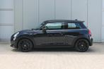 MINI Electric Classic / Sportstoelen / Achteruitrijcamera /, Auto's, Mini, Gebruikt, Leder en Stof, 184 pk, 28 kWh