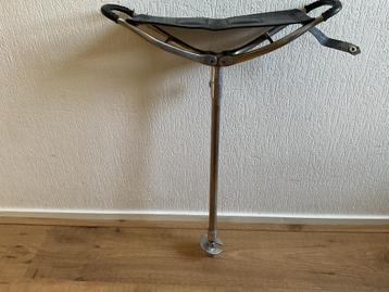 JAGERSWANDELSTOK  MET ZITJE beschikbaar voor biedingen