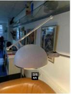 Edward Geluk Piccolo Tafeltje voor Arco Memphis Design, Huis en Inrichting, Lampen | Vloerlampen, 100 tot 150 cm, Memphis Design Retro Vintage