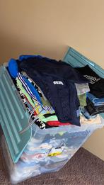 grote bak vol jongens kleding ook babykleding, Ophalen, Zo goed als nieuw