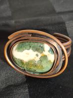 Messing armband met steen., Sieraden, Tassen en Uiterlijk, Antieke sieraden, Ophalen of Verzenden, Overige materialen, Armband