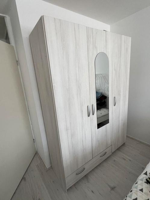 Kledingkast met Spiegel, Huis en Inrichting, Kasten | Kledingkasten, Gebruikt, 200 cm of meer, 150 tot 200 cm, 50 tot 75 cm, Met lade(s)