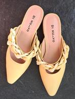 Di Nuovo zomerse zacht gele sandalen, mt 39, Ophalen of Verzenden, Zo goed als nieuw, Geel, Sandalen of Muiltjes